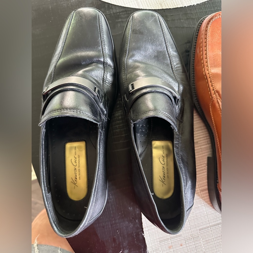 Men’s Kenneth Cole Silver Tech Loafers Black size 10
